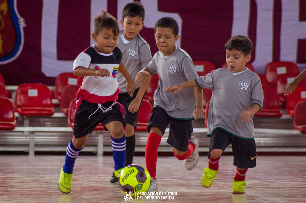 Distrito Capital inauguró Torneo de Futsal con broche de oro