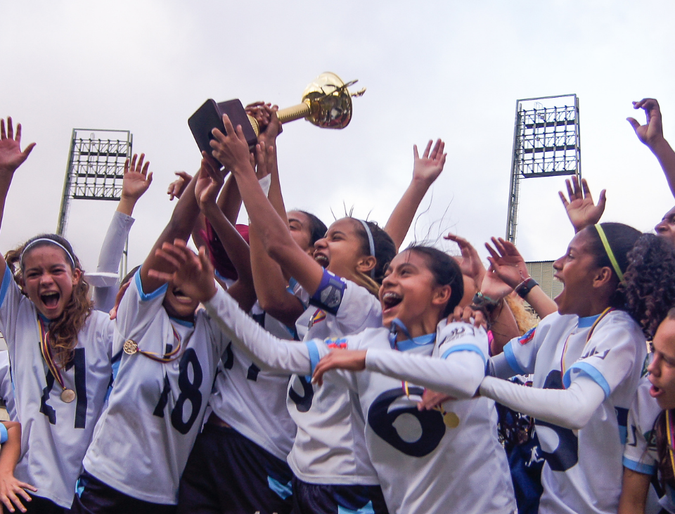 Adiffem alzó el título Sub 17 Femenino de Distrito Capital