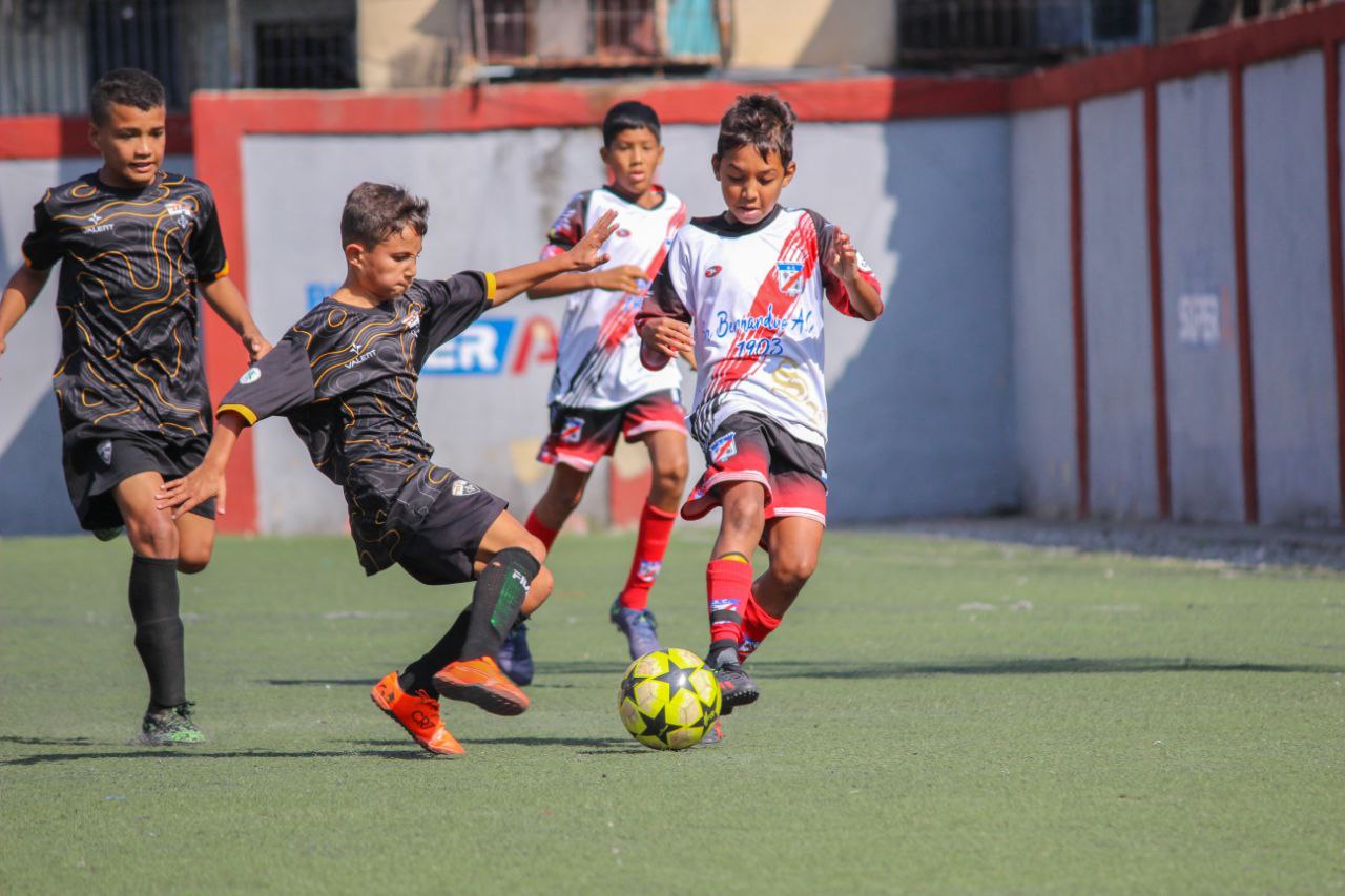 Resumen Jornadas 1, 2, 7, 8, 10 y 14 Liga Raudix Platino