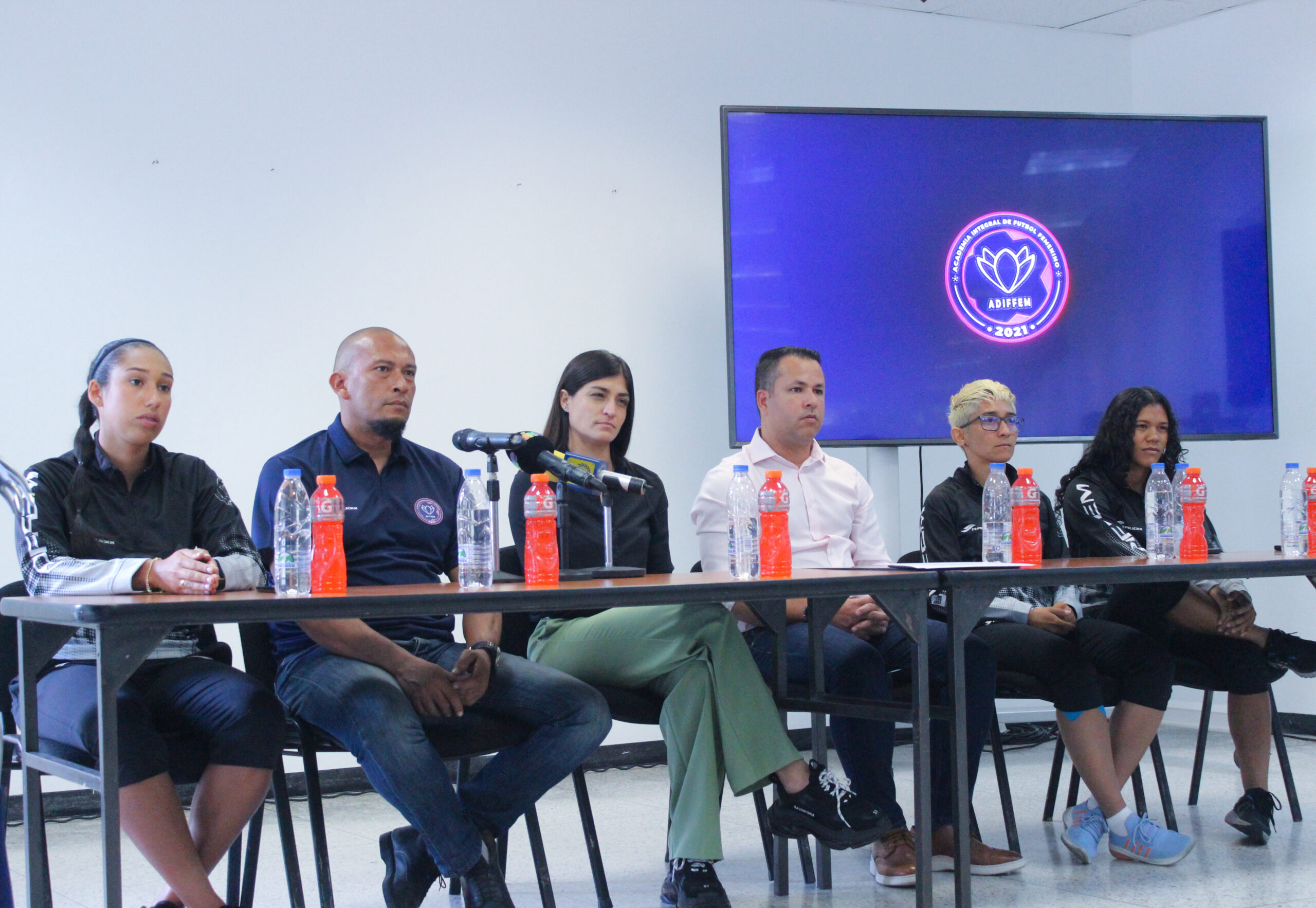 ADIFFEM realizó presentación para la temporada 2023 de la Liga Futve Fem