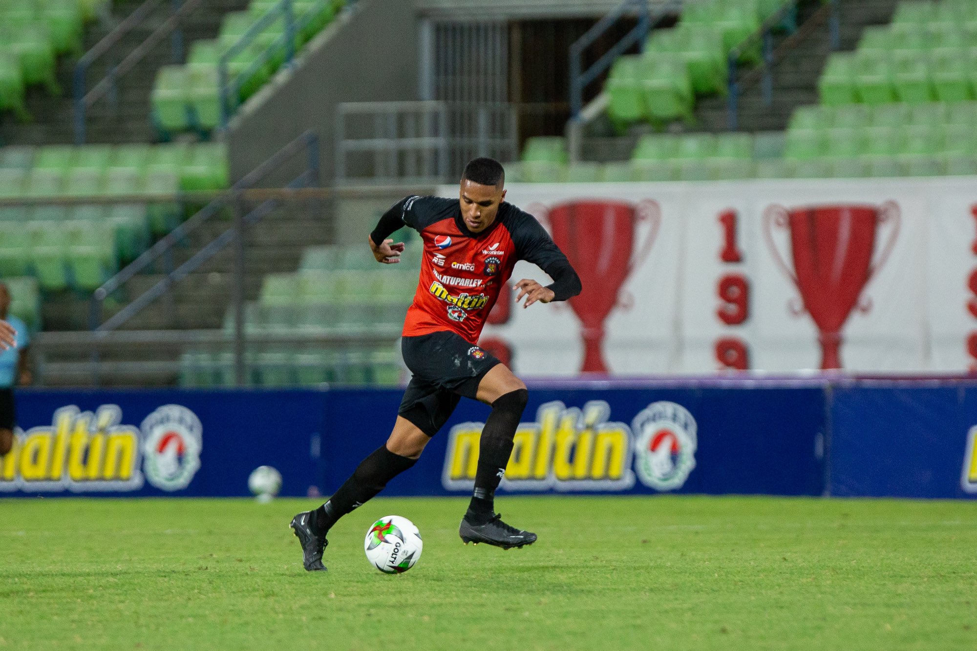 Caracas F.C buscará su decimotercera estrella