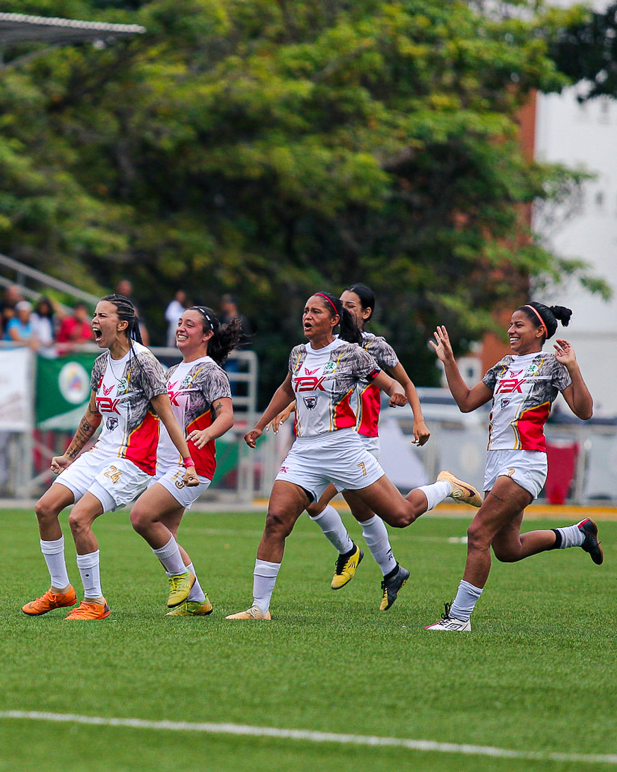 TexYehs campeonas de la Liga Nacional Femenina