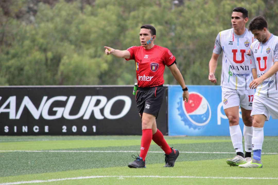 Luis López: El cirujano que dirige en el Fútbol Venezolano