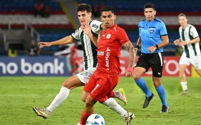 Alejandro Velásquez debutó como Principal en Copa Sudamericana con el empate entre América y Racing