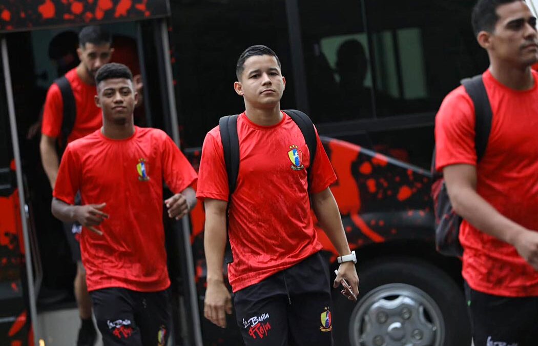 Centauros recibe a Tigres pensando en la Copa Libertadores de Paraguay