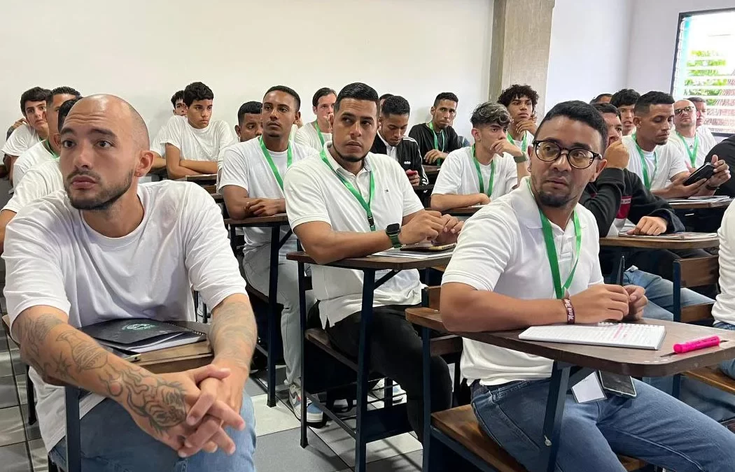 Arrancó Curso de Iniciación para Árbitros Capitalinos en Fútbol Campo
