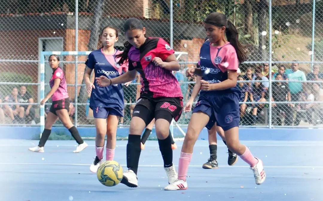 Cuatro clubes ganaron en Primera Jornada de Liguilla en Liga Distrital Jade Futsal