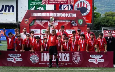 Liga DIABLITOS UNDERWOOD Platino disfruta del sabor de las victorias de sus Monarcas del Torneo Apertura