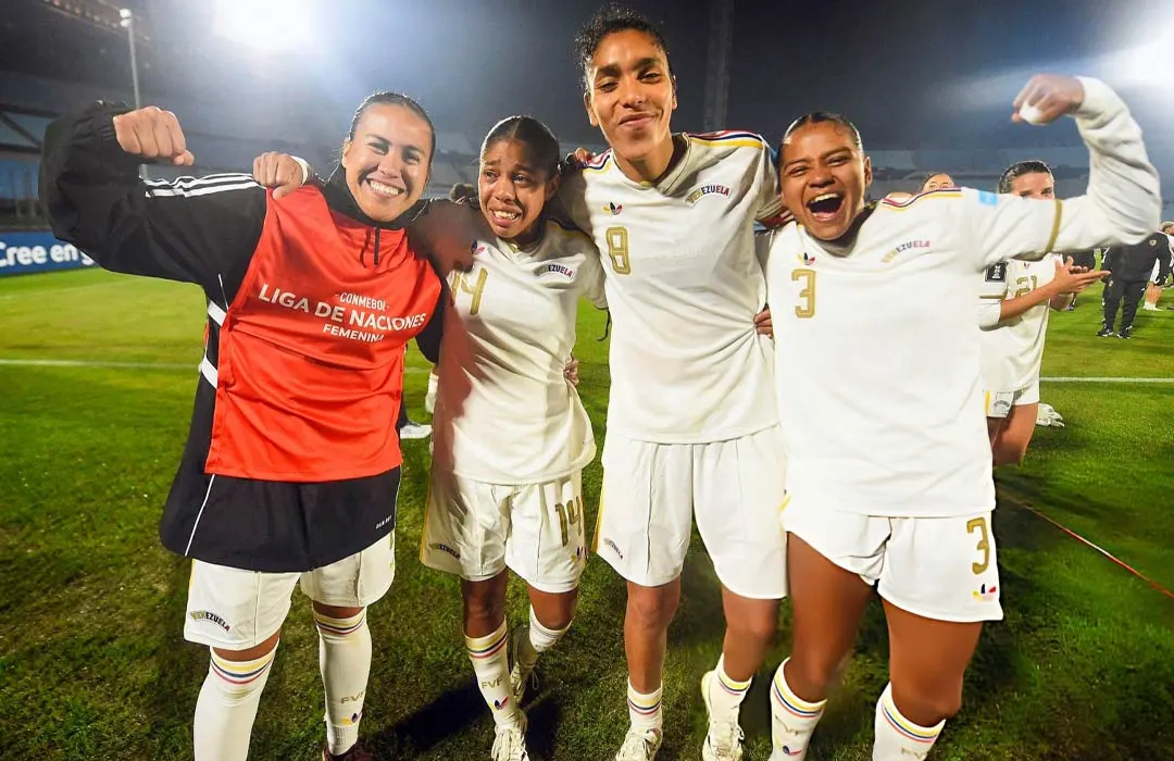 Vinotinto Femenina Vinotinto Femenina