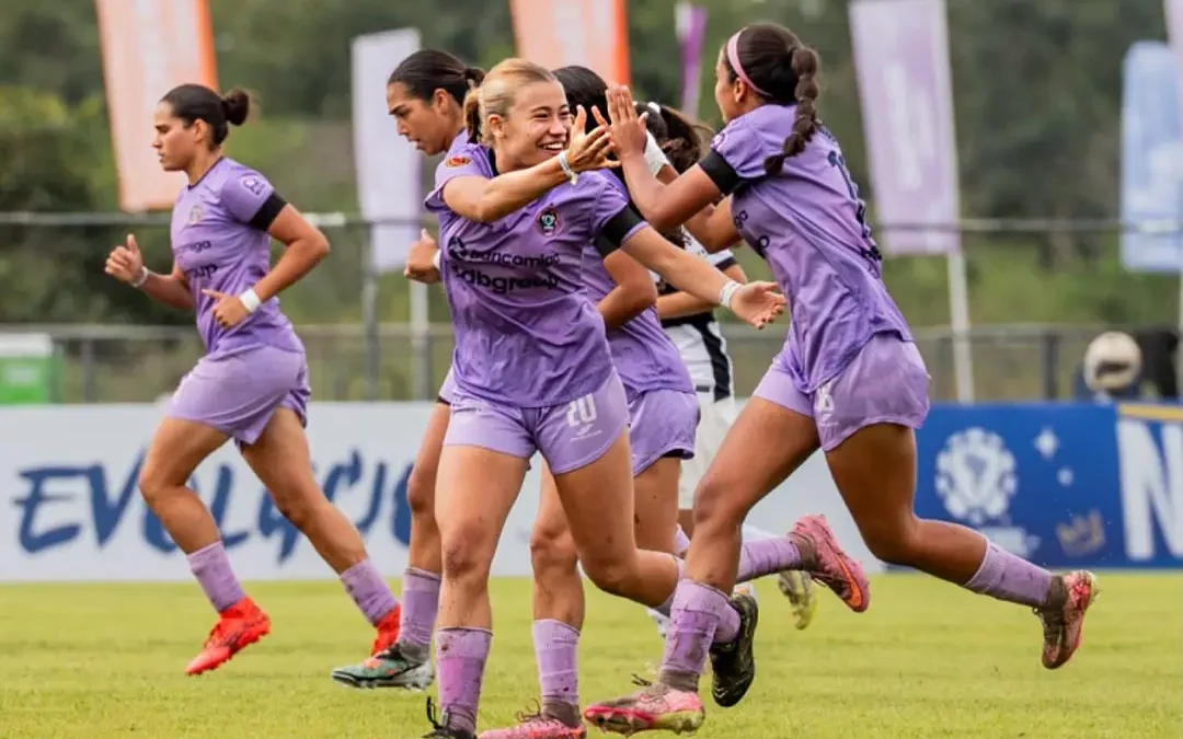 Duelos entre clubes capitalinos protagonizará Fecha 11 de Liga FUTVE Fem