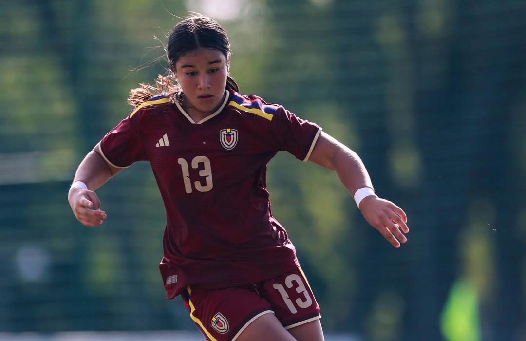 Vinotinto Femenina Sub 15