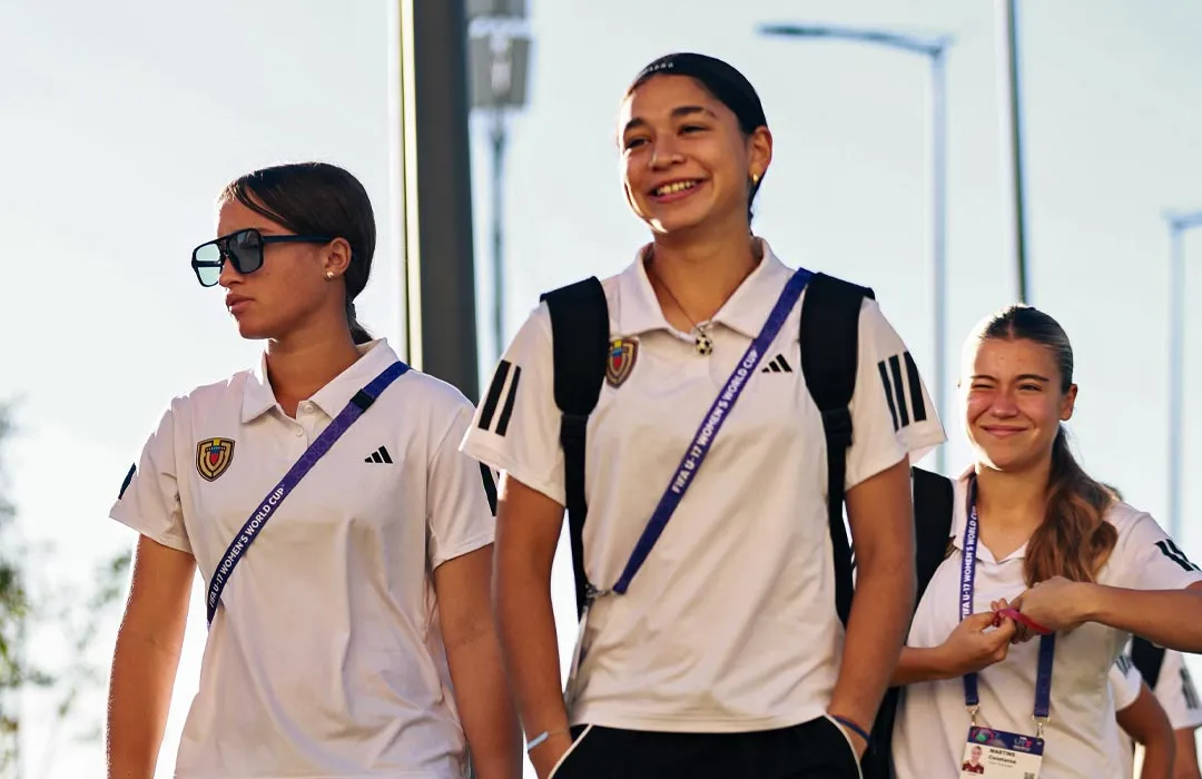 Vinotinto Femenina